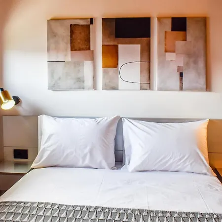 Ektor's Villa, Skiathos, Greece, Free Parking, Free Wifi Appartamento