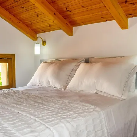Ektor's Villa, Skiathos, Greece, Free Parking, Free Wifi Apartment Skiathos Town