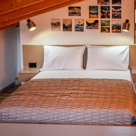 Ektor's Villa, Skiathos, Greece, Free Parking, Free Wifi Apartment *